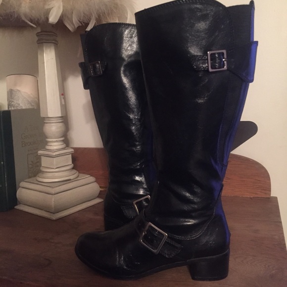 lifestride black boots